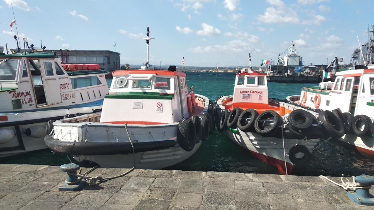 B&B Vecchia Darsena Augusta Zewnętrze zdjęcie