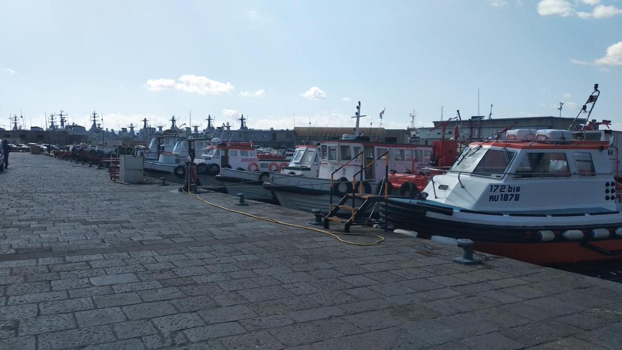 B&B Vecchia Darsena Augusta Zewnętrze zdjęcie